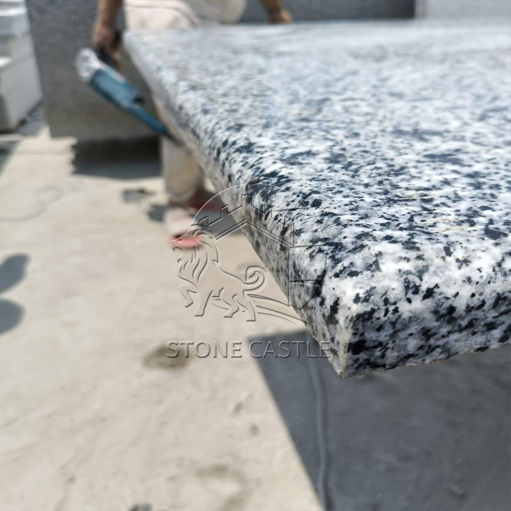 new-halayeb-Stone-Castle-Egypt